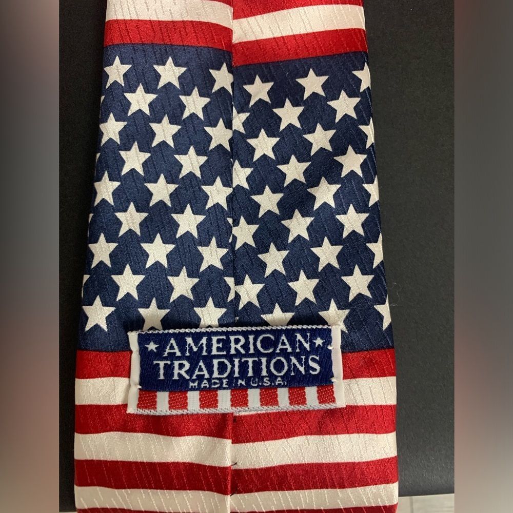 American Traditions | Vintage Silk USA Flag Tie | Red White Blue Patriotic